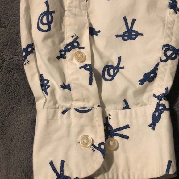 Tommy Hilfiger dress shirt - Picture 5 of 6
